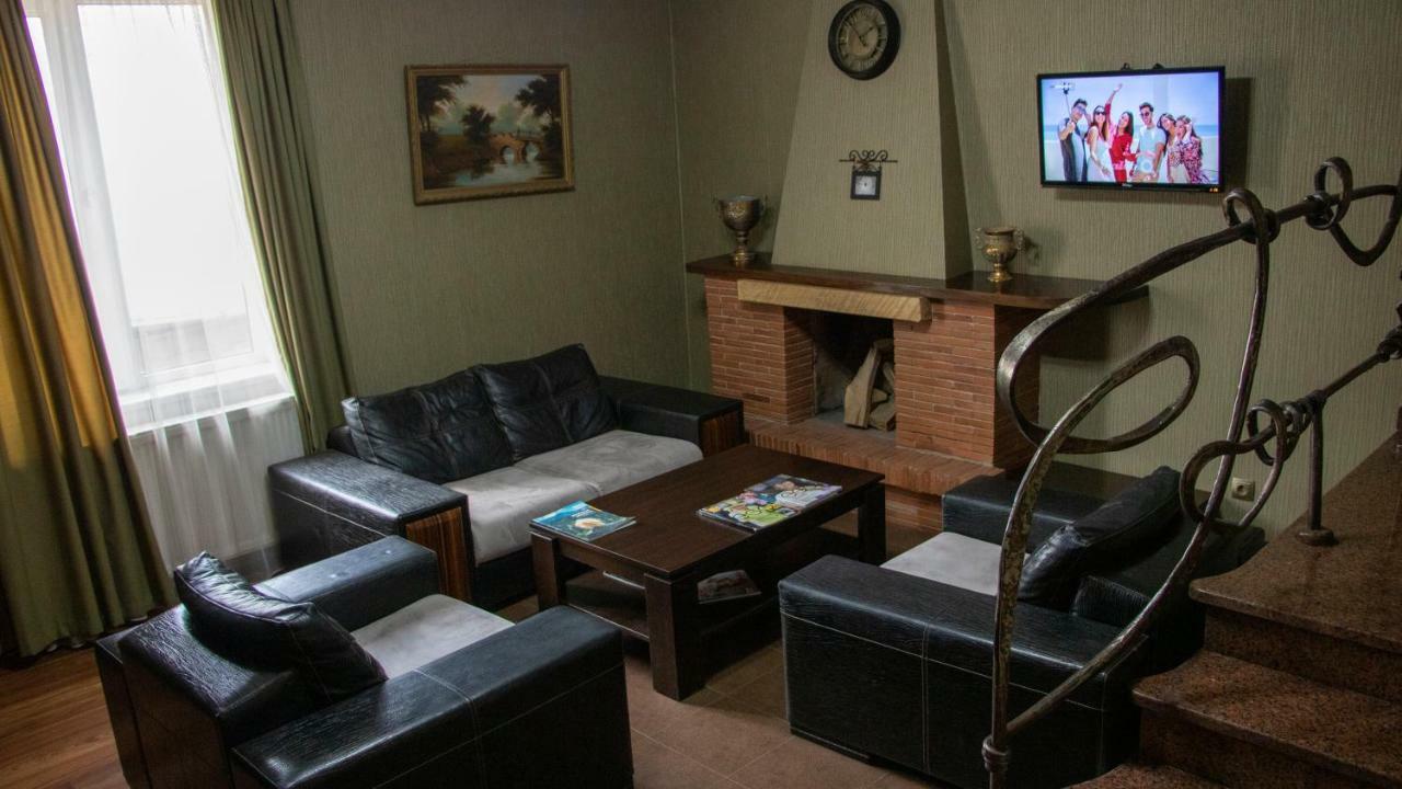 Hotel New Metekhi Тбілісі Екстер'єр фото